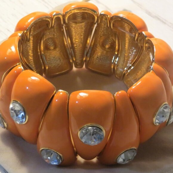 Neiman Marcus Halloween Pumpkin Bangle Bracelet - Picture 3 of 7